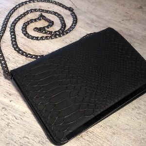 Night Out Purse/Wallet clutch with Metal chain strap